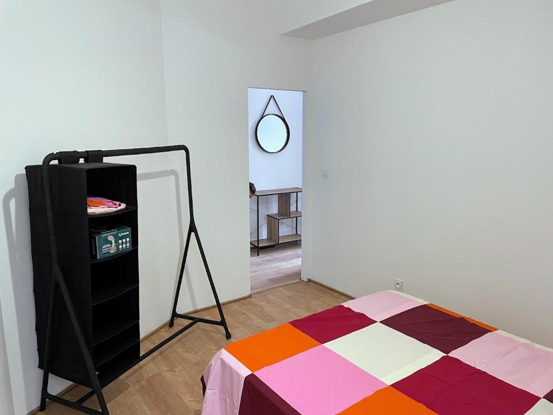 Le Colore- T2 Confortable Avec Vue Sur Nérac Εξωτερικό φωτογραφία
